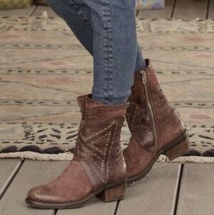 A.S.98 Callhoun(aka )Katrina Studded Ankle Boots